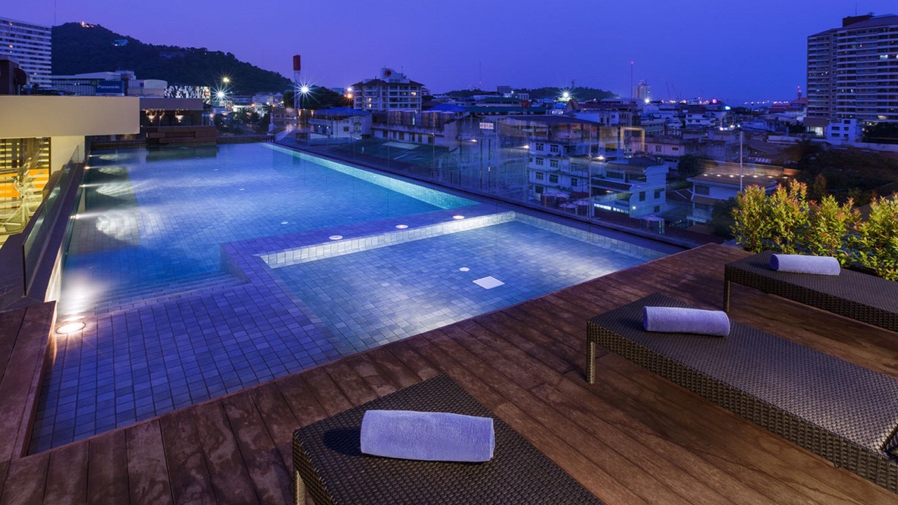 Photo of Patio Balcony in Si Racha