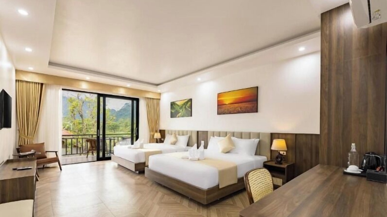 Photo of Patio Balcony in Vang Vieng