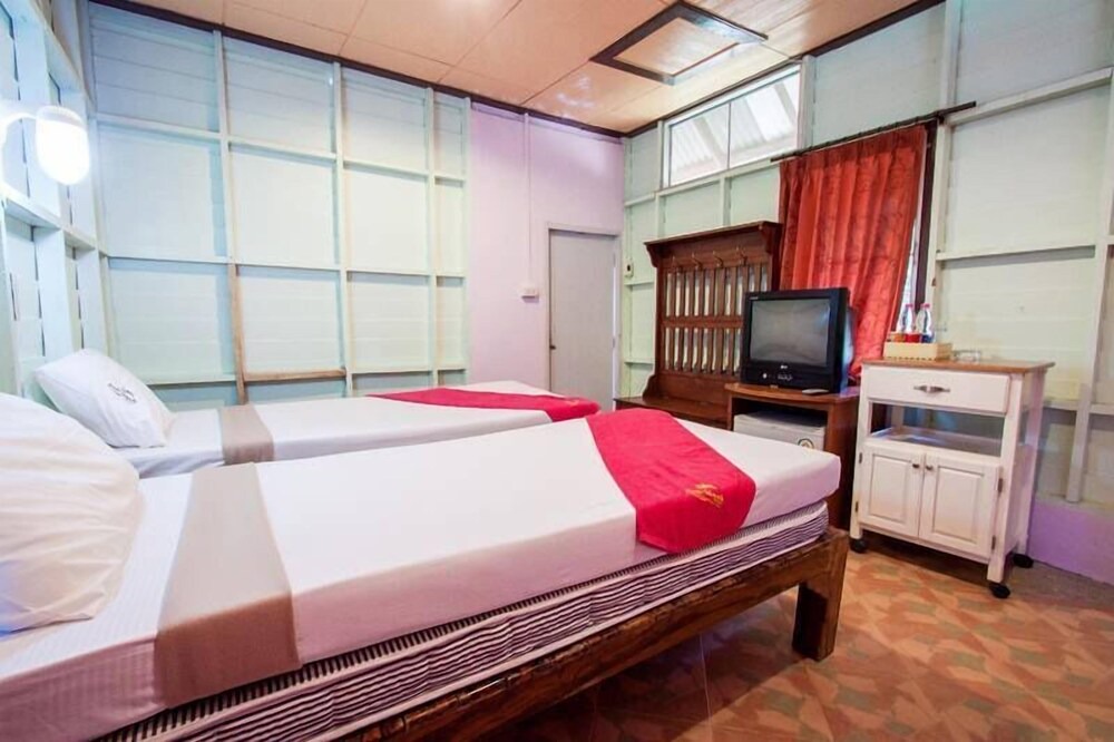 Photo of Bedroom in Ko Mook