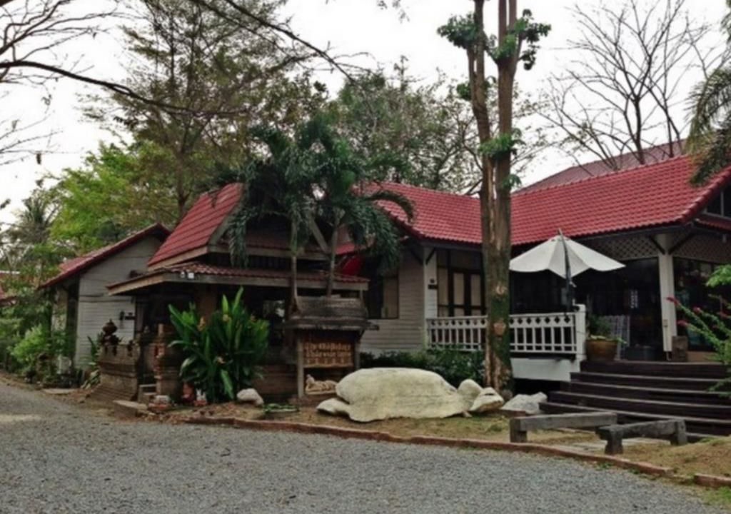 Photo of Outdoor in Lumphli