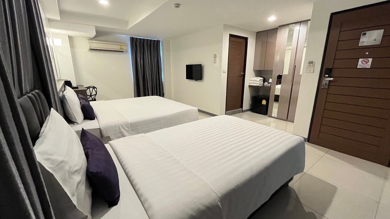 Photo of Bedroom in Thanon Phaya Thai