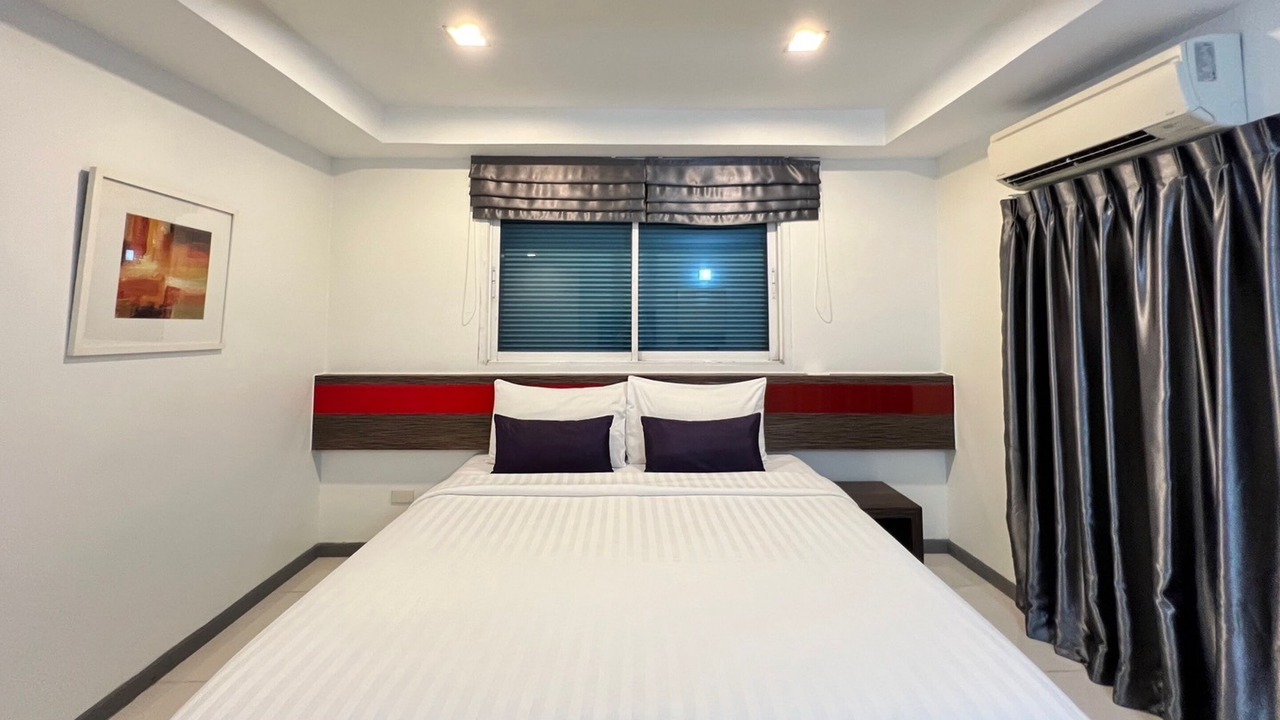 Photo of Bedroom in Thanon Phaya Thai