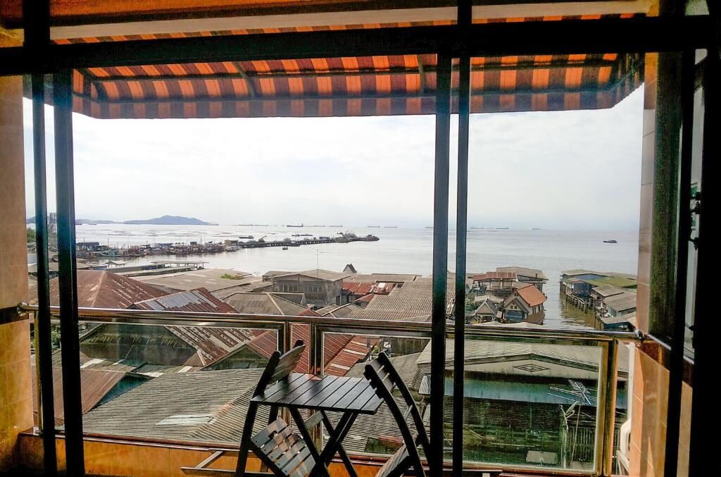 Photo of Patio Balcony in Tha Thaewawong