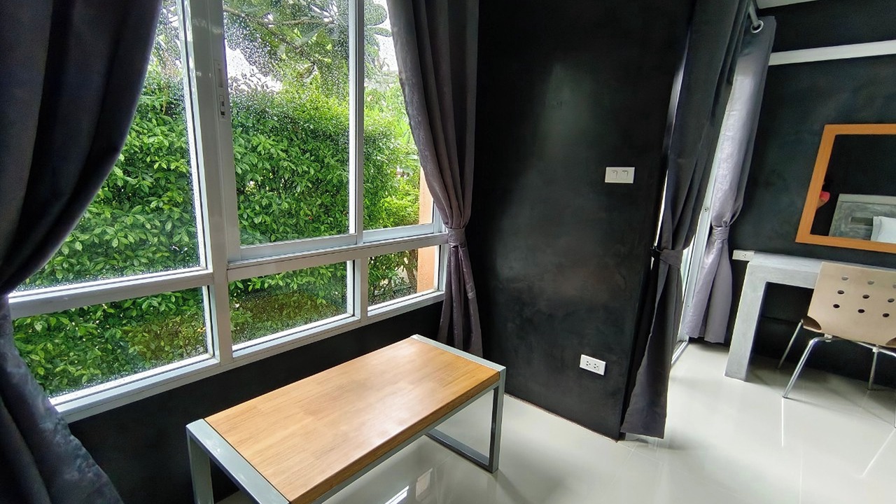 Photo of Bedroom in Si Racha