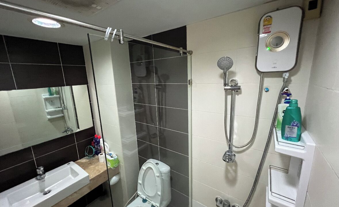 Photo of Bathroom in Bangkok Central Business District