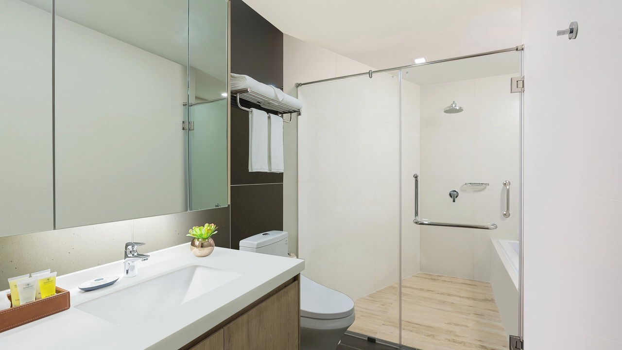 Photo of Bathroom in Tha Thaewawong