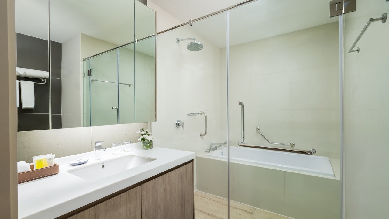 Photo of Bathroom in Tha Thaewawong