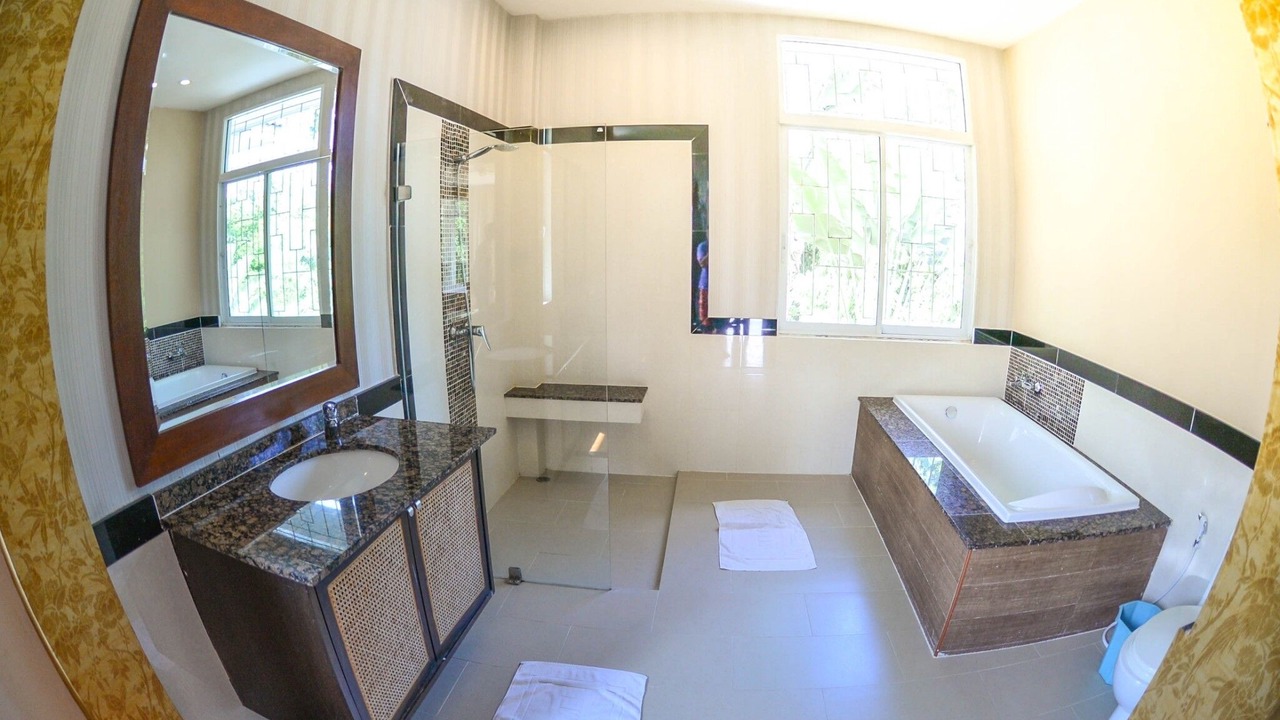 Photo of Bathroom in Na Chom Thian