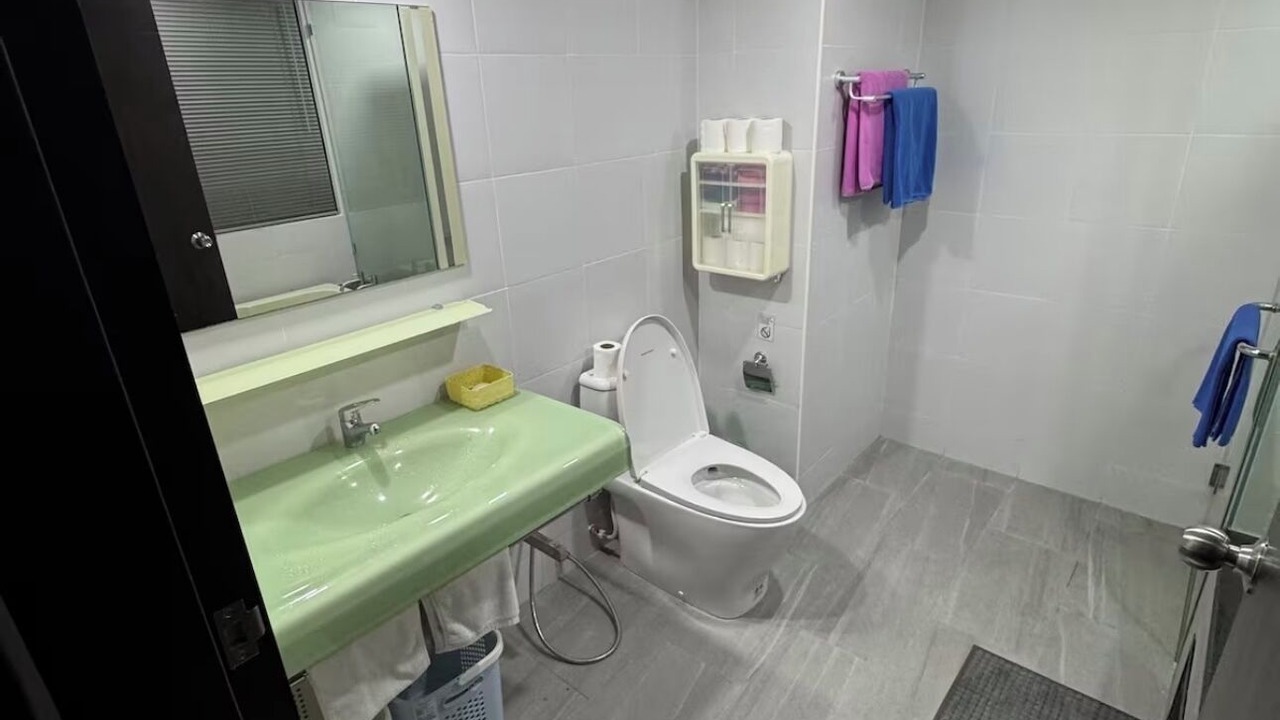Photo of Bathroom in Nanai Road