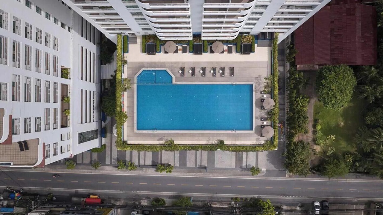 Photo of Outdoor in Bangkok Central Business District