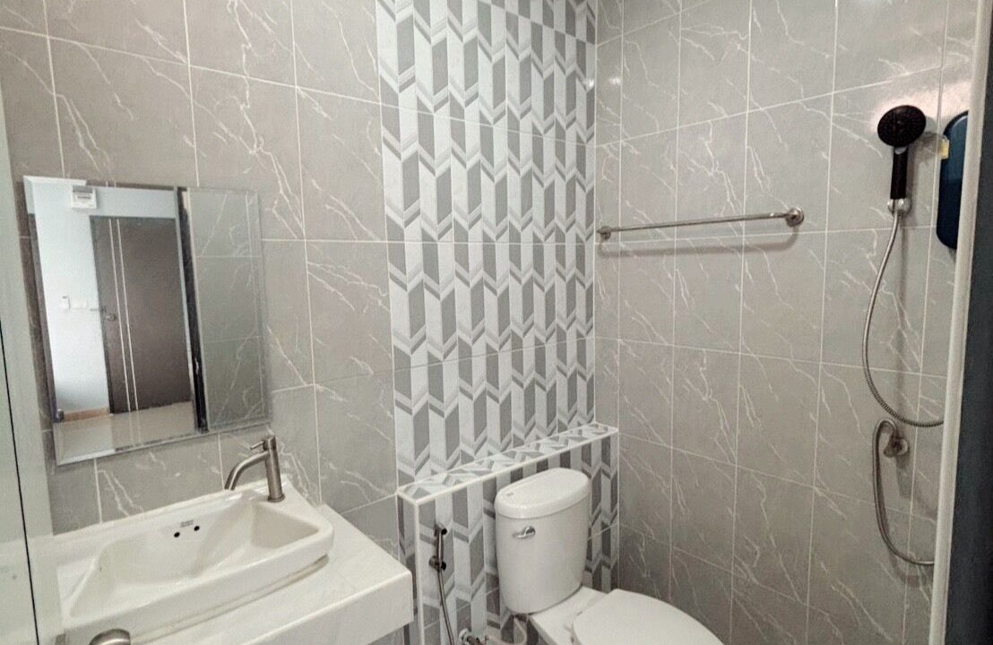 Photo of Bathroom in Map Yang Phon