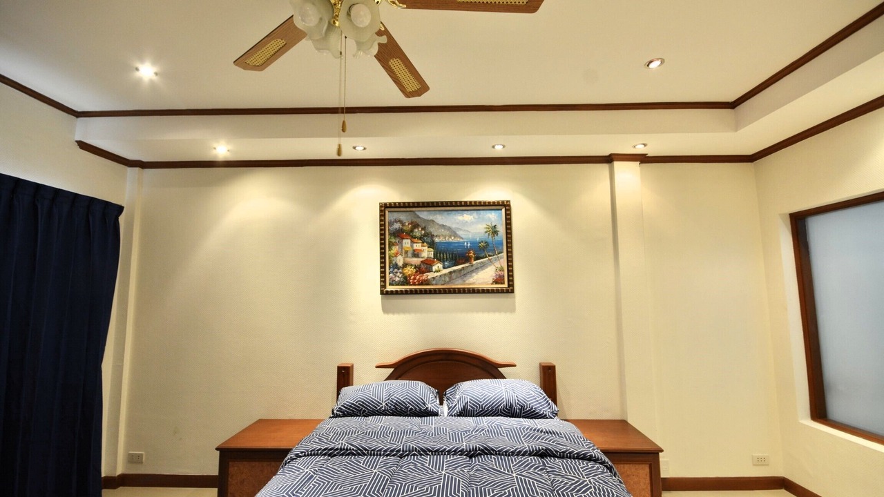 Photo of Bedroom in Na Kluea