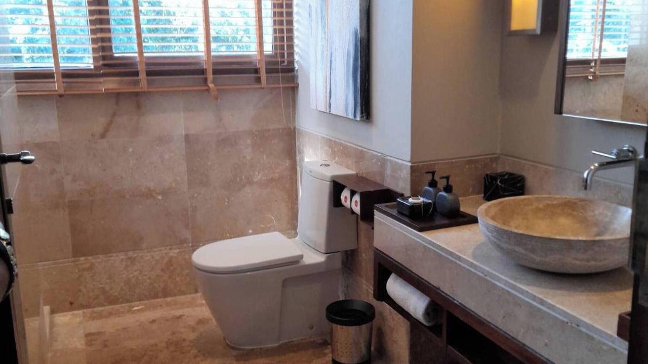 Photo of Bathroom in Laem Set