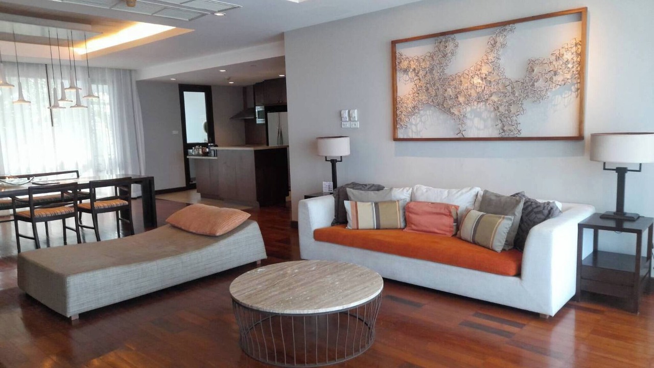 Photo of Livingroom in Laem Set