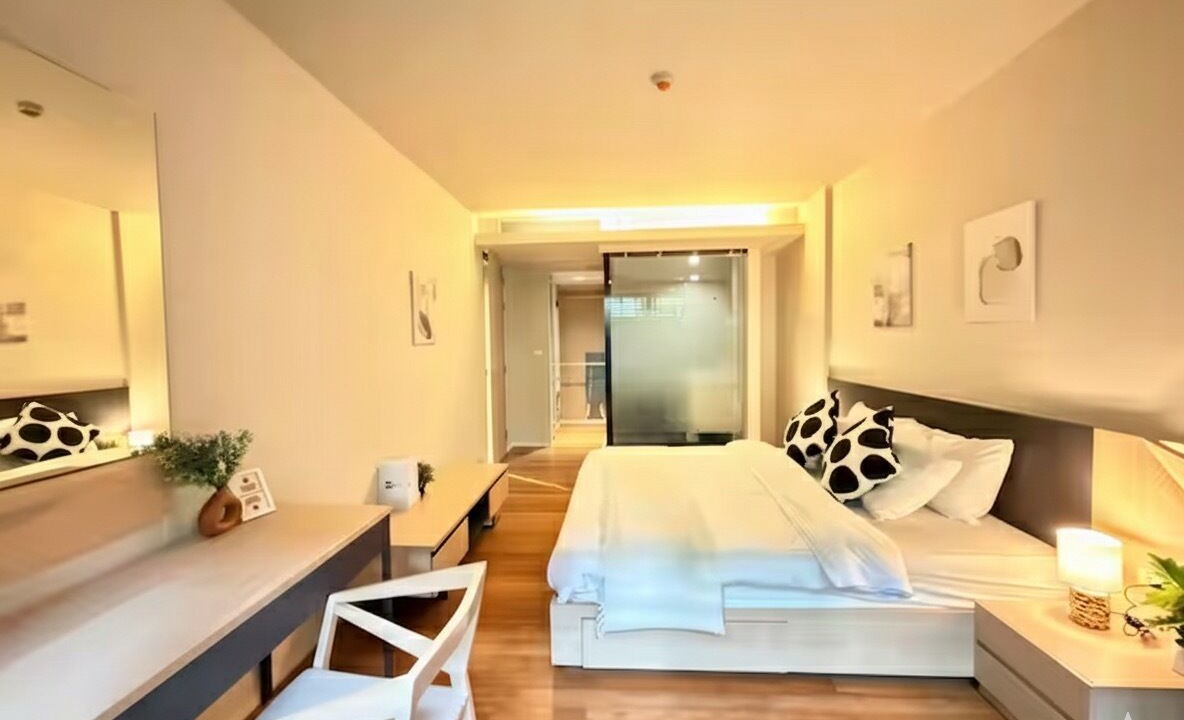 Photo of Bedroom in Bangkok Central Business District