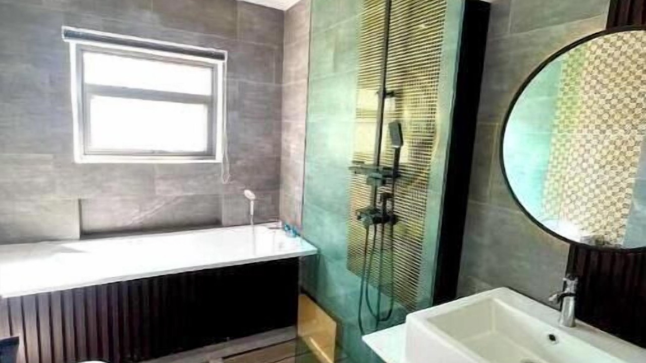Photo of Bathroom in Mittakpheap