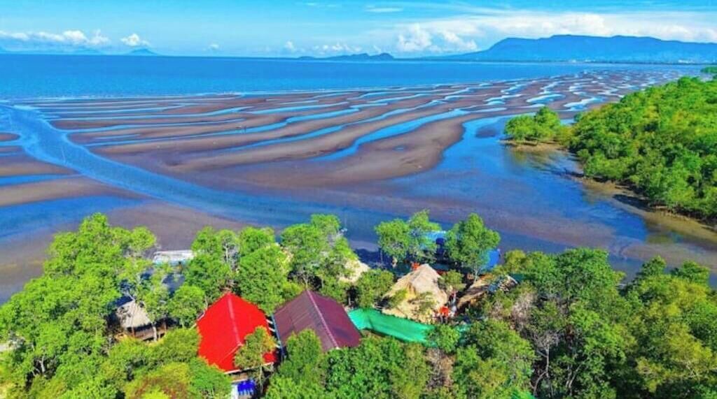Photo of Others in Kep