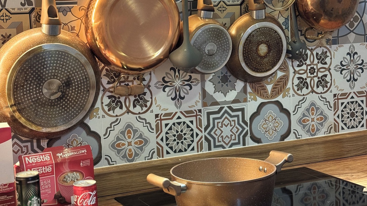 Photo of Kitchen in Huai Khwang