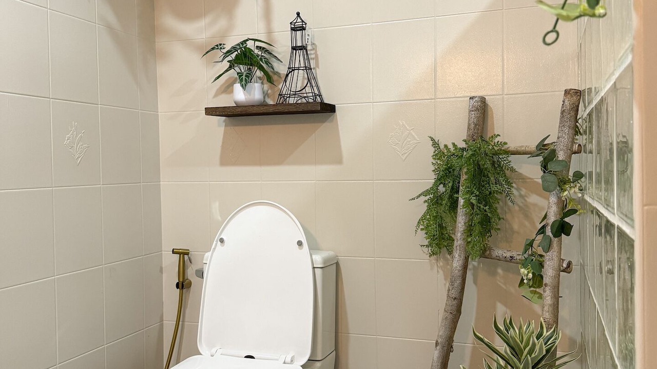 Photo of Bathroom in Huai Khwang