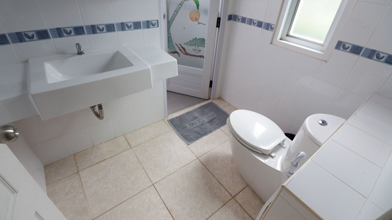 Photo of Bathroom in Thong Chai