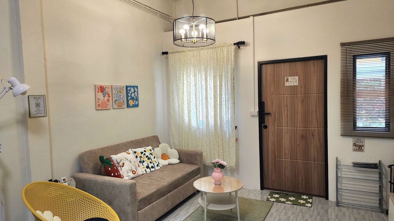Photo of Livingroom in Yan Nawa