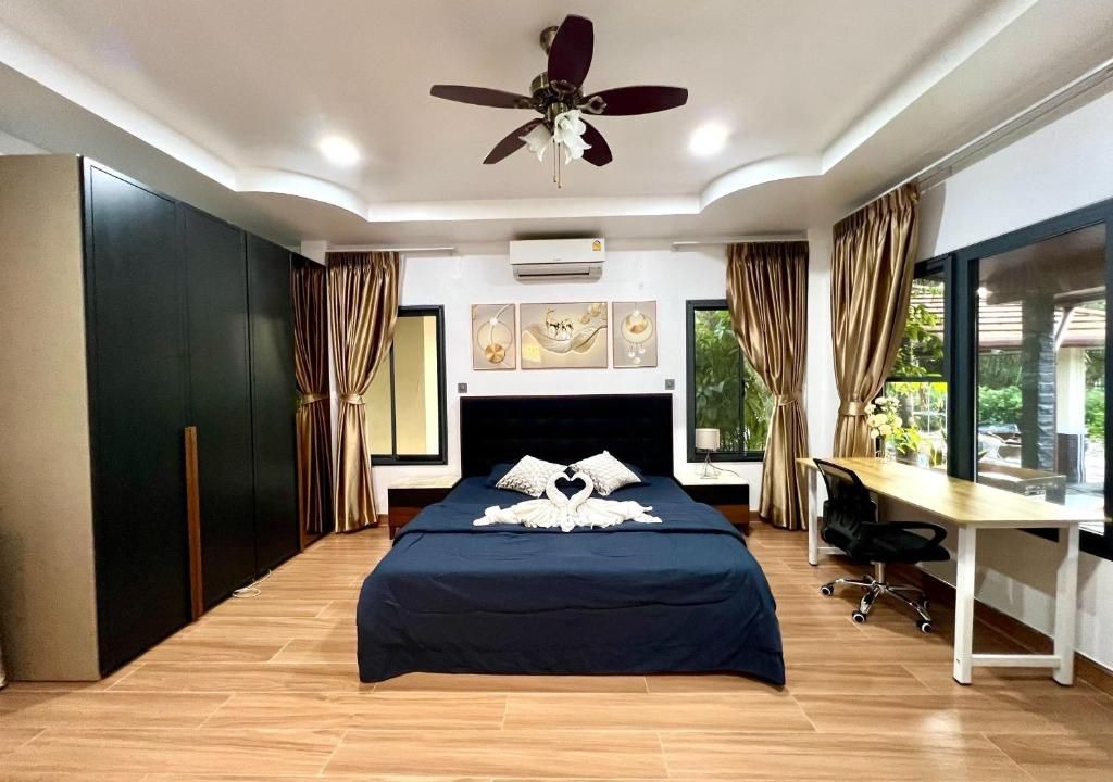 Photo of Bedroom in Khuekkhak