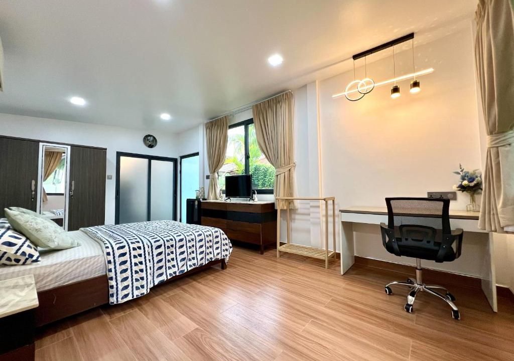 Photo of Bedroom in Khuekkhak