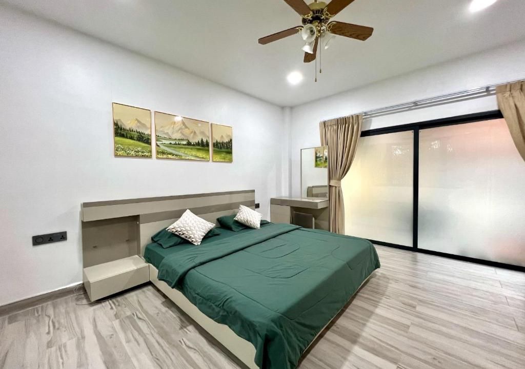 Photo of Bedroom in Khuekkhak
