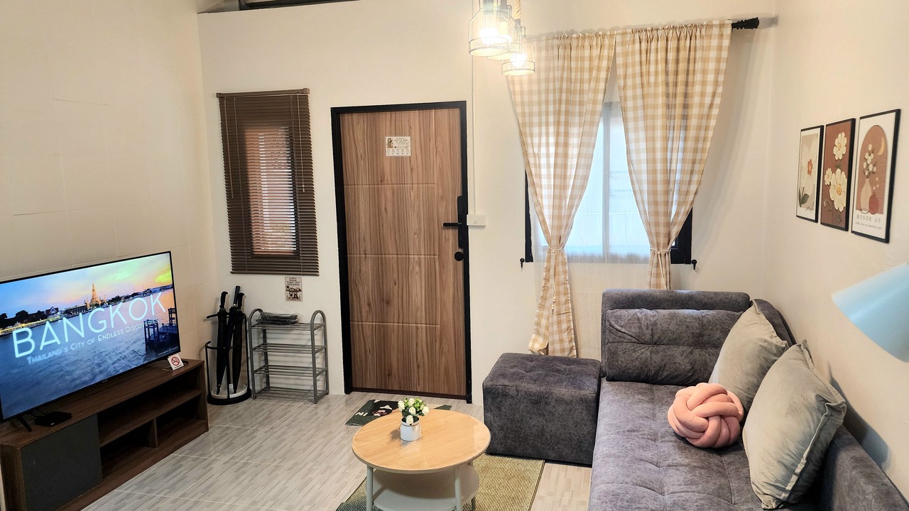 Photo of Livingroom in Yan Nawa