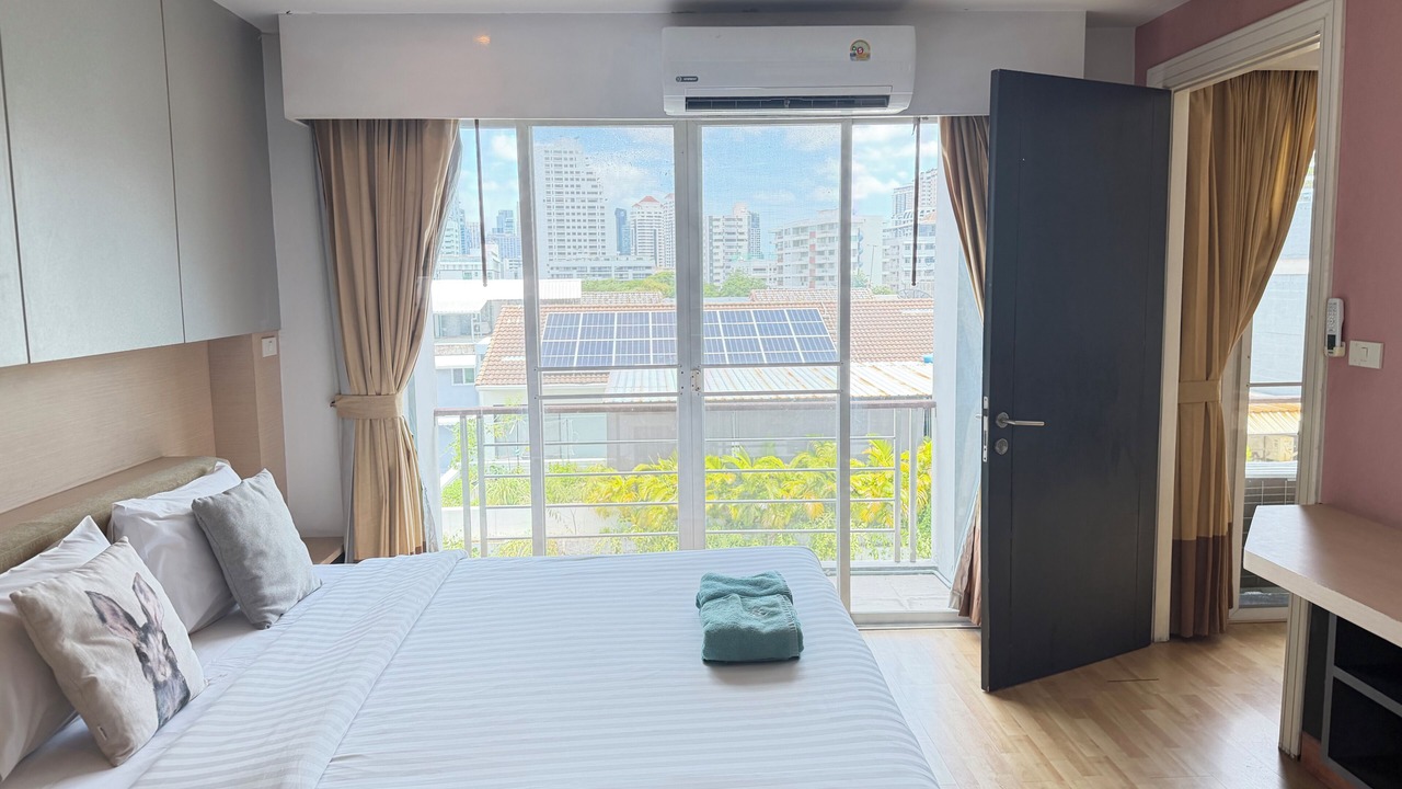 Photo of Bedroom in Thonglor