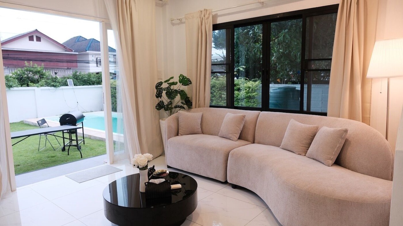 Photo of Livingroom in Bang Na