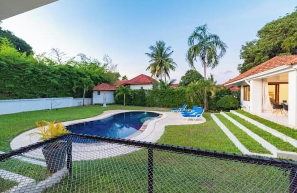 Photo of Outdoor in Maret