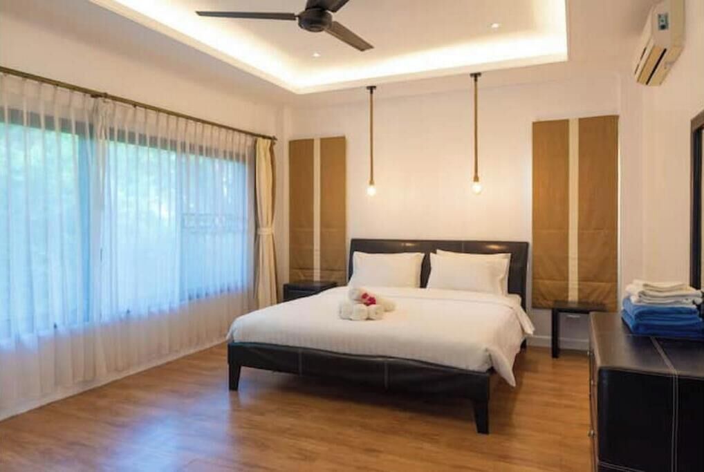Photo of Bedroom in Maret