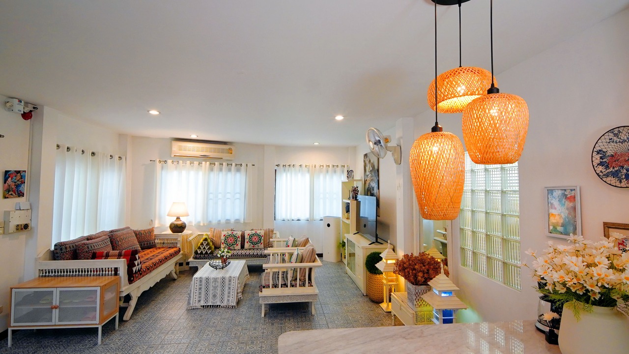 Photo of Livingroom in Chang Moi