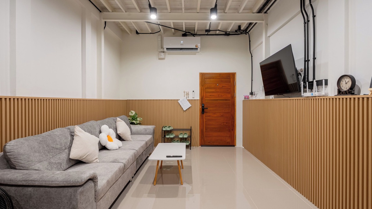 Photo of Livingroom in Bangkok City Centre