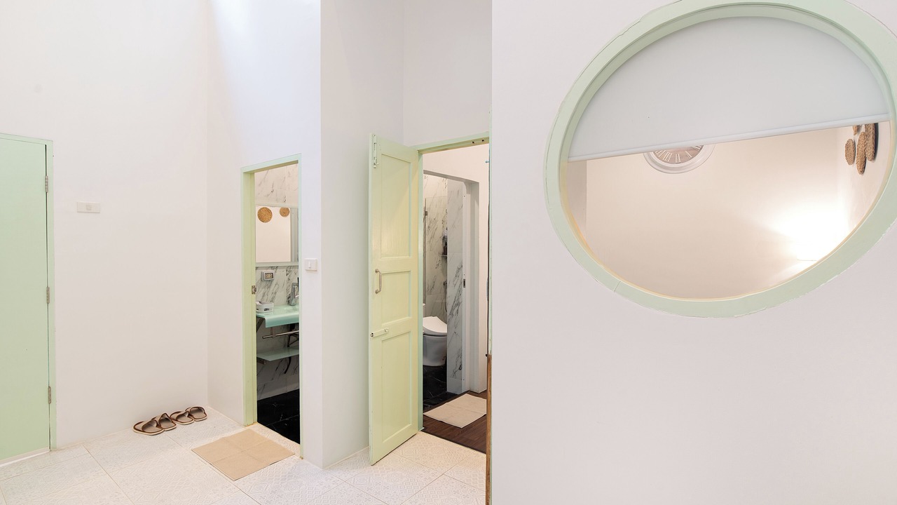 Photo of Bathroom in Bang Rak
