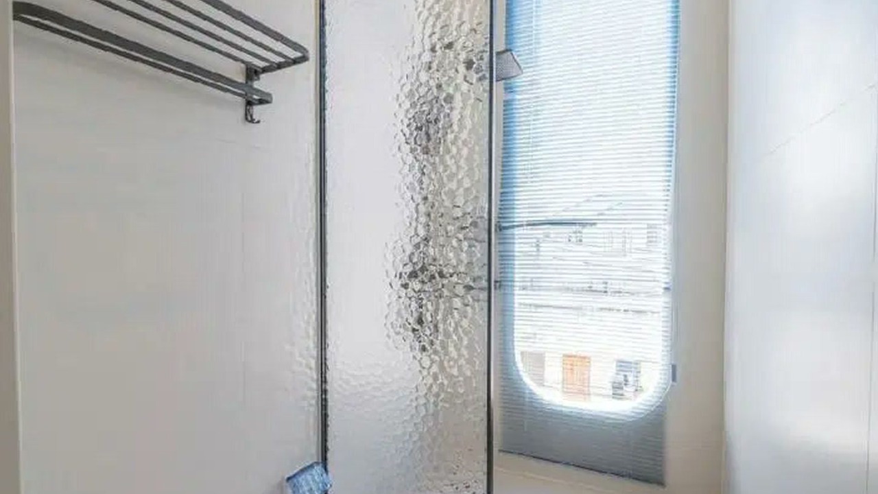 Photo of Bathroom in Pong