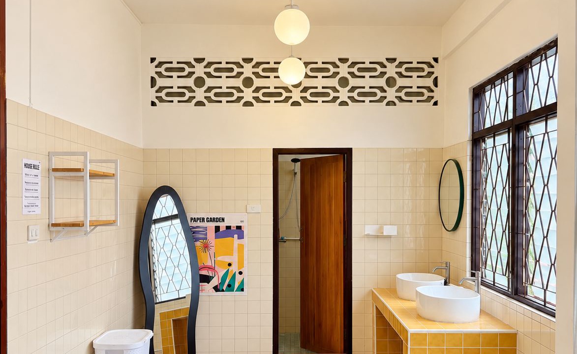 Photo of Bathroom in Khlong San