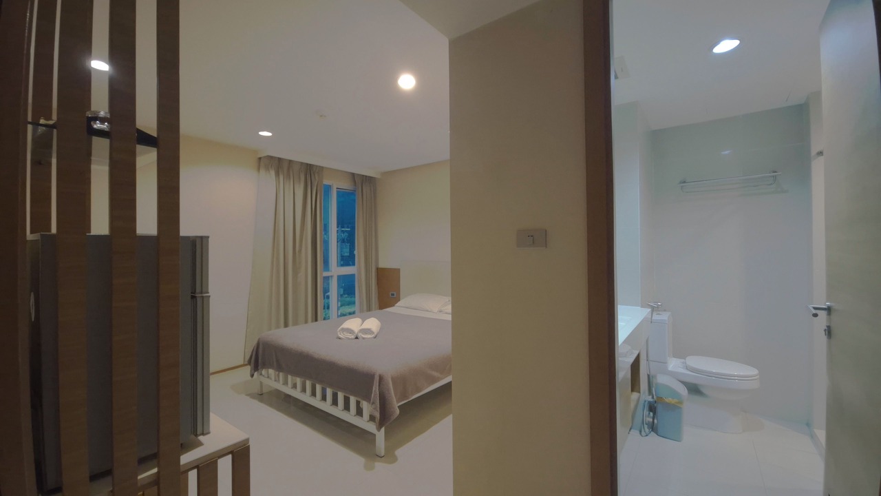 Photo of Bedroom in Ploenchit