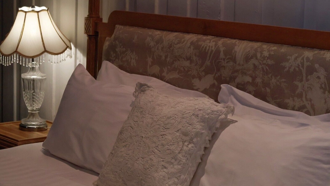 Photo of Bedroom in Thanon Nakhon Chai Si