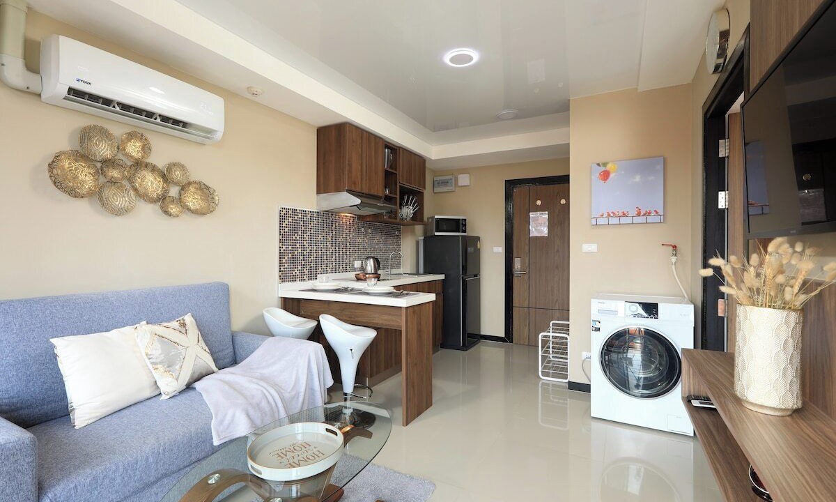 Photo of Livingroom in Nai Harn