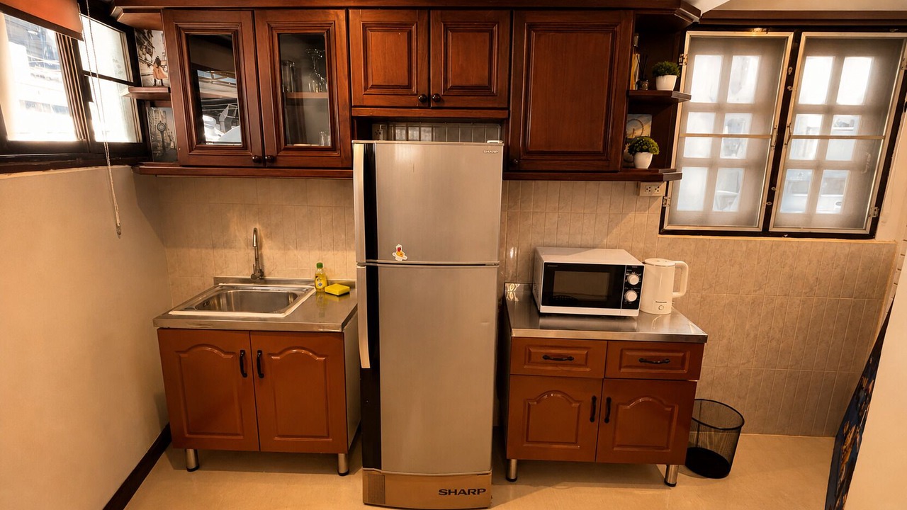 Photo of Kitchen in Thanon Phaya Thai