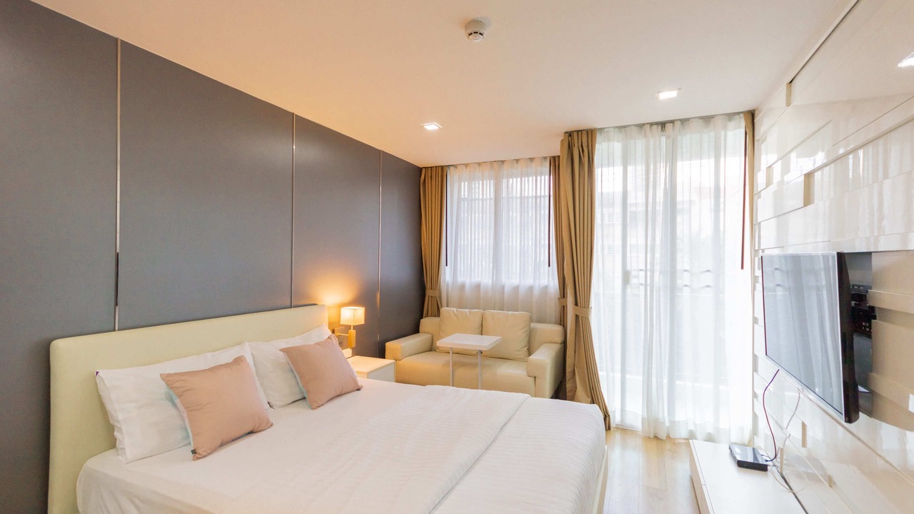Photo of Bedroom in Khlong Tan Nuea