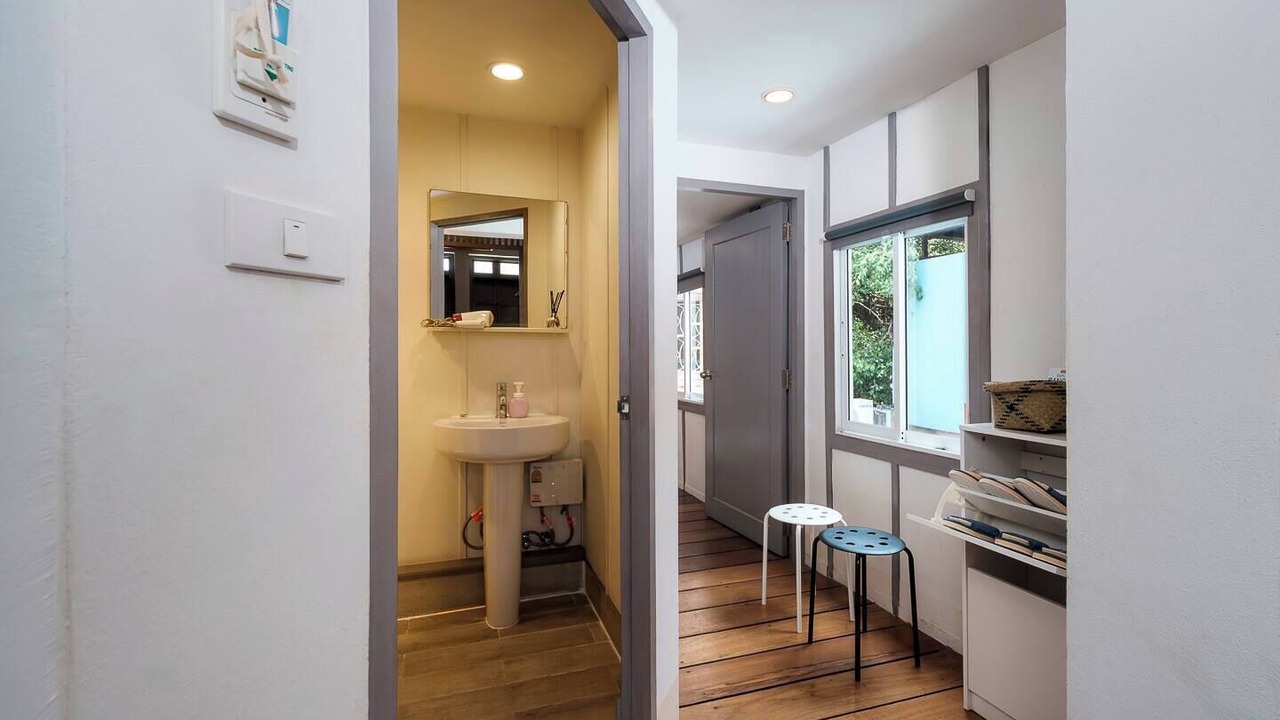 Photo of Bathroom in Si Phraya