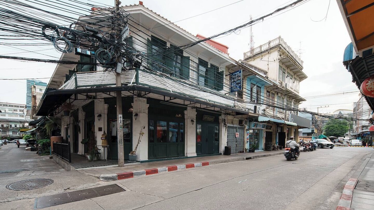 Photo of Others in Si Phraya