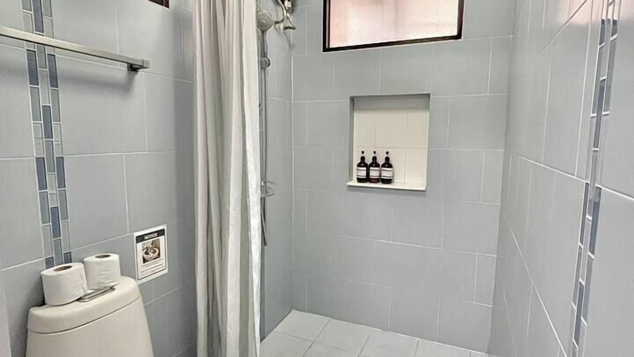 Photo of Bathroom in Khlong Tan