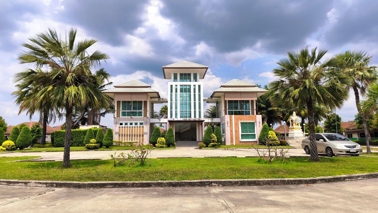 Photo of Outdoor in Phla