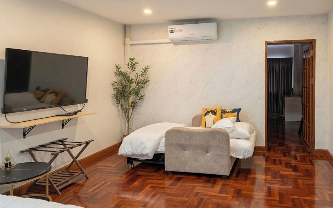 Photo of Bedroom in Bang Rak