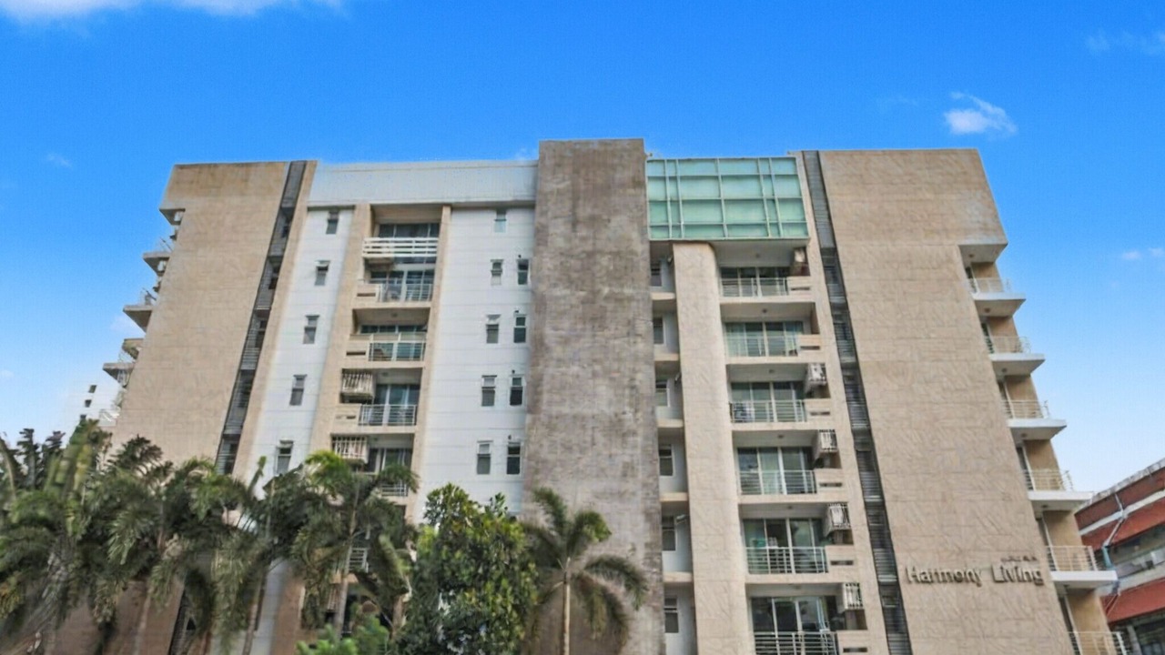 Photo of Outdoor in Khlong Toei Nuea