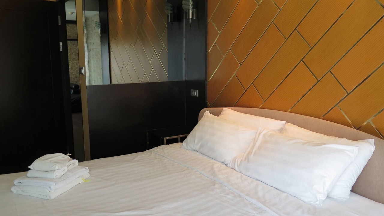 Photo of Bedroom in Khlong Toei Nuea